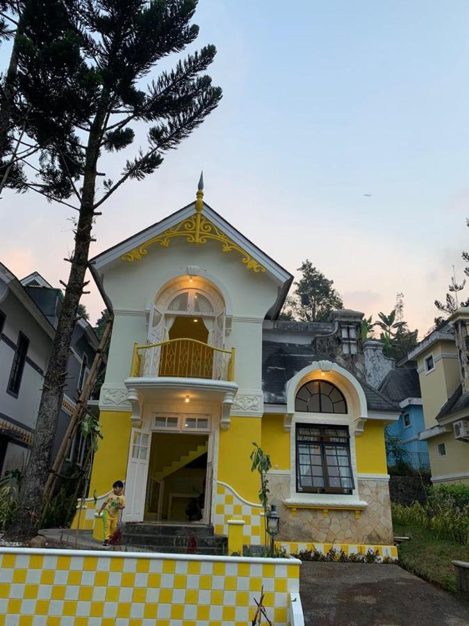 Villa Wubao Kota Bunga 3 Kamar Harga Budget Cinengangirang Eksteriør billede