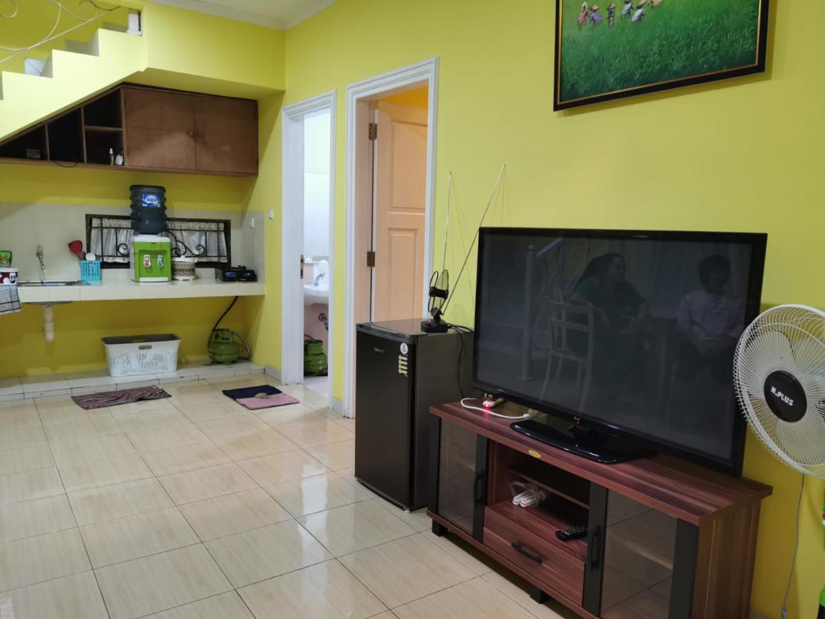Villa Wubao Kota Bunga 3 Kamar Harga Budget Cinengangirang Eksteriør billede